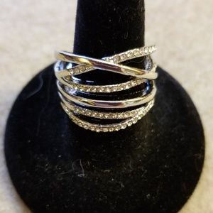 SILVER INTERTWINED STATEMENT RING W/ CLEAR JEWELS